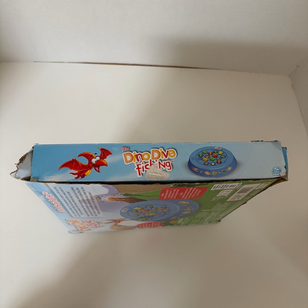 Dino Dive Fishing Game Spin Master Dinosaur Kids Interactive Tabletop Activity - Picture 4 of 6